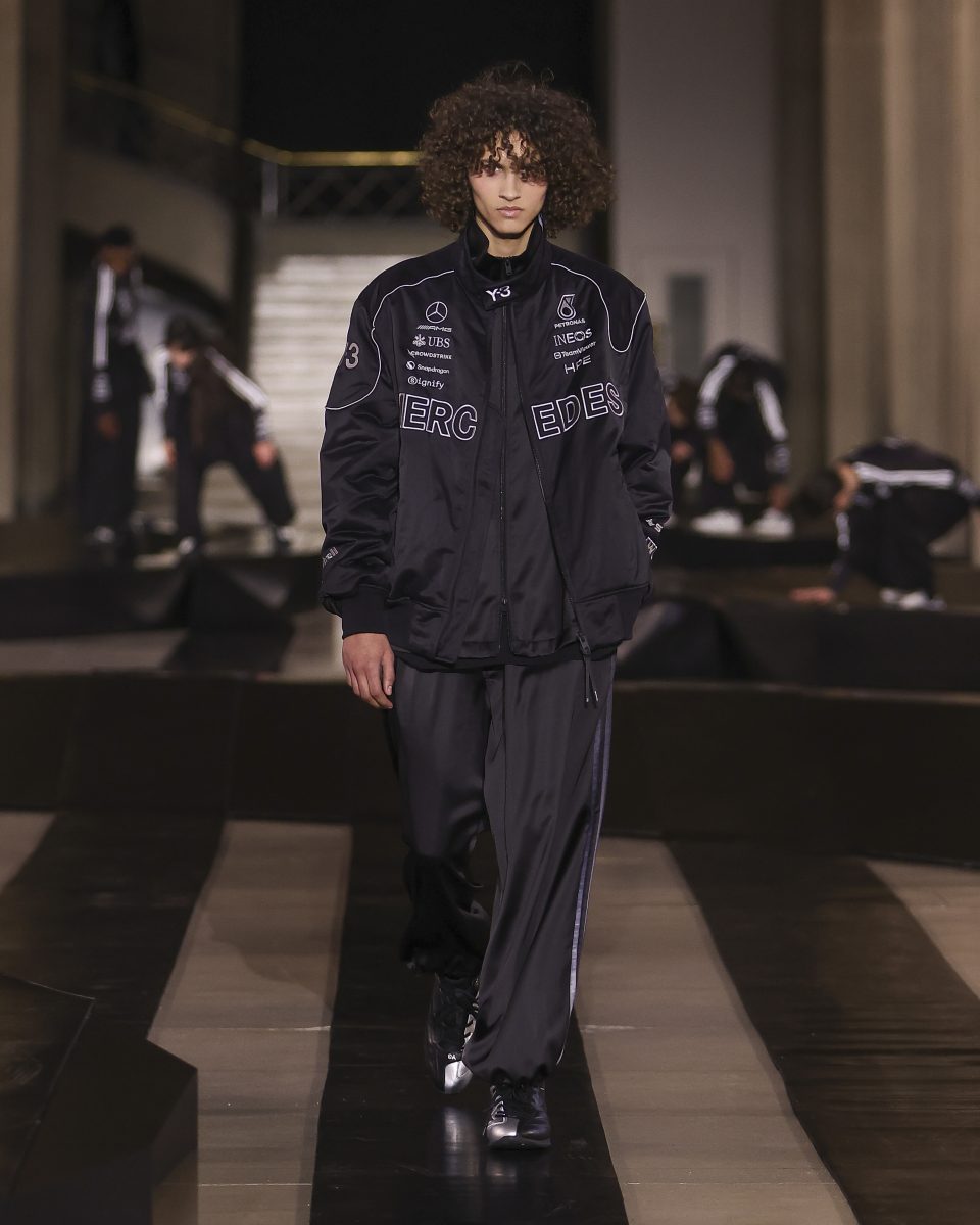 Y-3 PRESENTS THEIR FW26 COLLECTION Y-3 PRESENTS THEIR FW26 COLLECTION Vanity Teen 虚荣青年 Lifestyle & new faces magazine