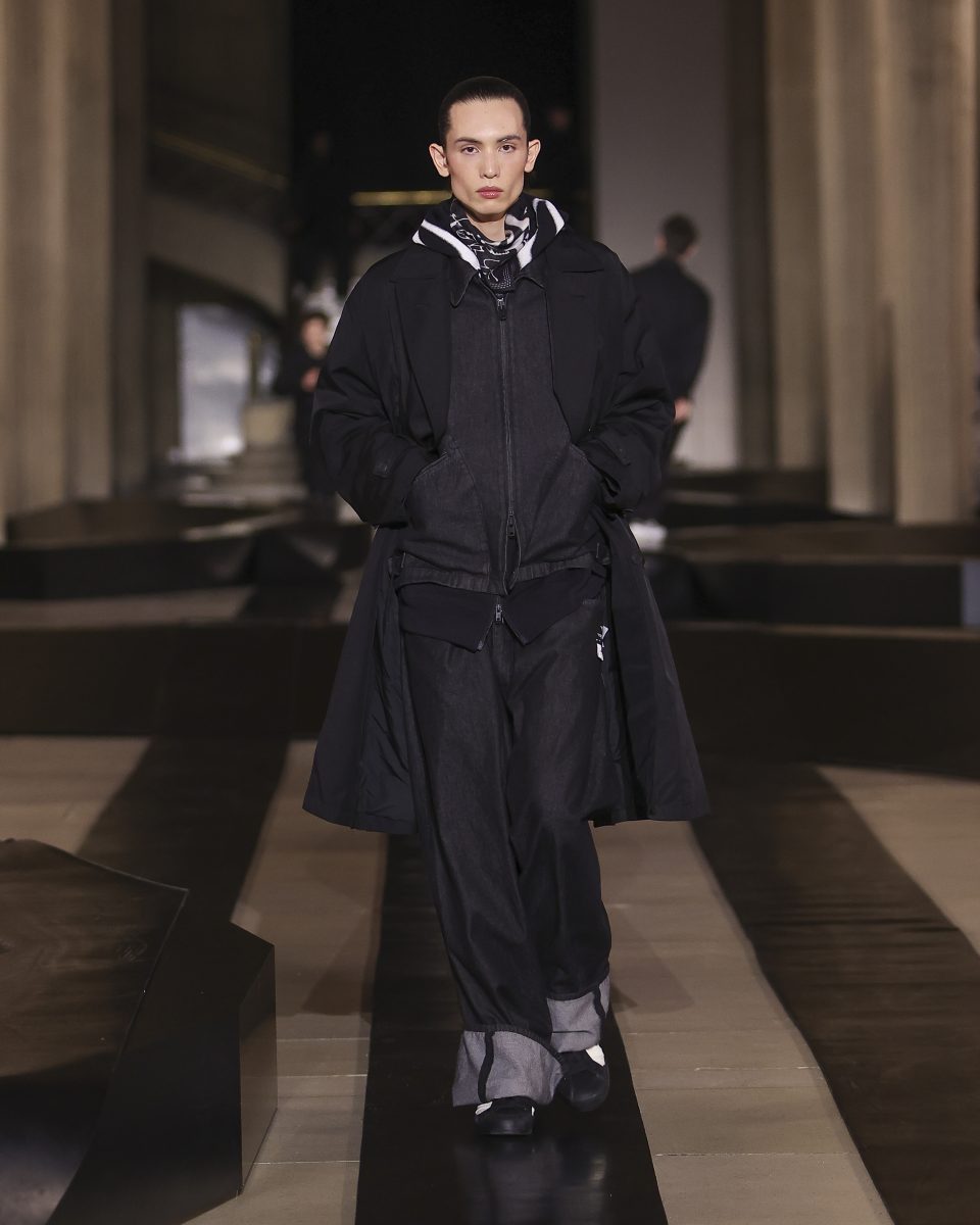 Y-3 PRESENTS THEIR FW26 COLLECTION Y-3 PRESENTS THEIR FW26 COLLECTION Vanity Teen 虚荣青年 Lifestyle & new faces magazine