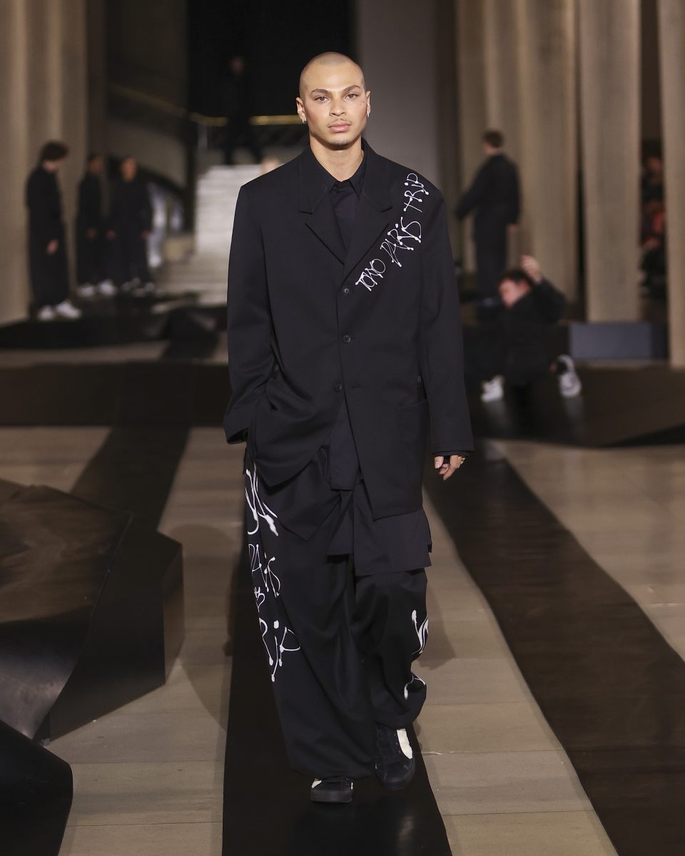 Y-3 PRESENTS THEIR FW26 COLLECTION Y-3 PRESENTS THEIR FW26 COLLECTION Vanity Teen 虚荣青年 Lifestyle & new faces magazine