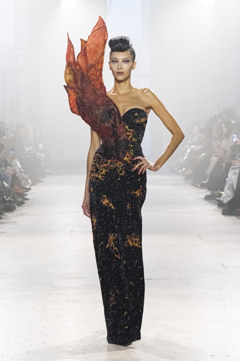 Rahul Mishra Spring 2026 Couture Collection - “Alchemy” Rahul Mishra Spring 2026 Couture Collection - “Alchemy” Vanity Teen 虚荣青年 Lifestyle & new faces magazine
