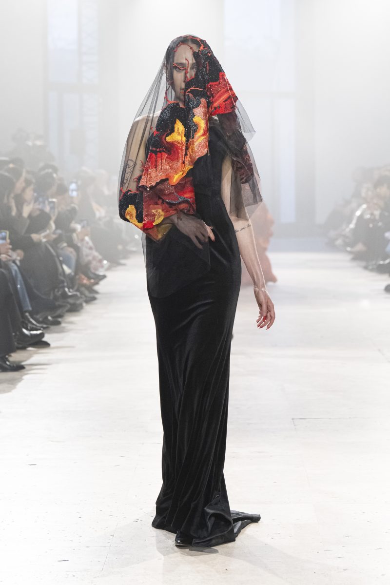 Rahul Mishra Spring 2026 Couture Collection - “Alchemy” Rahul Mishra Spring 2026 Couture Collection - “Alchemy” Vanity Teen 虚荣青年 Lifestyle & new faces magazine