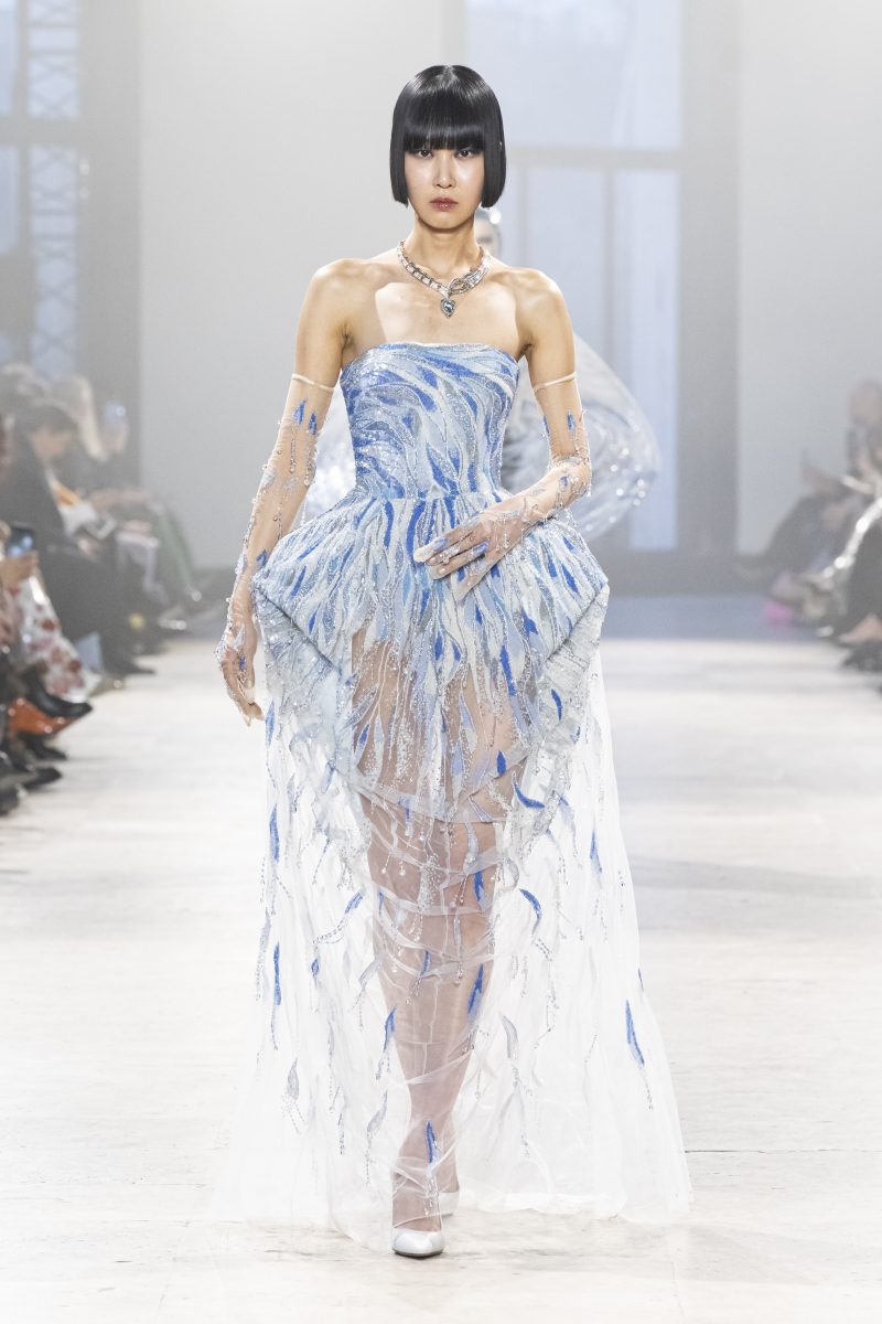 Rahul Mishra Spring 2026 Couture Collection - “Alchemy” Rahul Mishra Spring 2026 Couture Collection - “Alchemy” Vanity Teen 虚荣青年 Lifestyle & new faces magazine