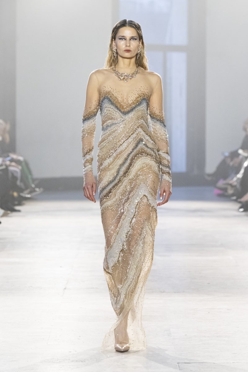 Rahul Mishra Spring 2026 Couture Collection - “Alchemy” Rahul Mishra Spring 2026 Couture Collection - “Alchemy” Vanity Teen 虚荣青年 Lifestyle & new faces magazine