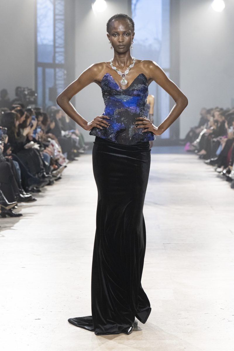 Rahul Mishra Spring 2026 Couture Collection - “Alchemy” Rahul Mishra Spring 2026 Couture Collection - “Alchemy” Vanity Teen 虚荣青年 Lifestyle & new faces magazine