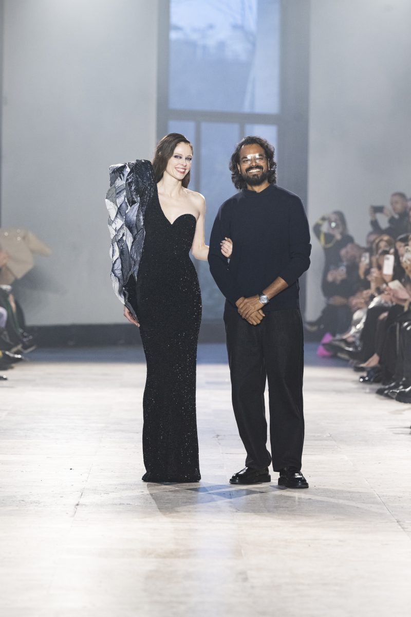 Rahul Mishra Spring 2026 Couture Collection - “Alchemy” Rahul Mishra Spring 2026 Couture Collection - “Alchemy” Vanity Teen 虚荣青年 Lifestyle & new faces magazine