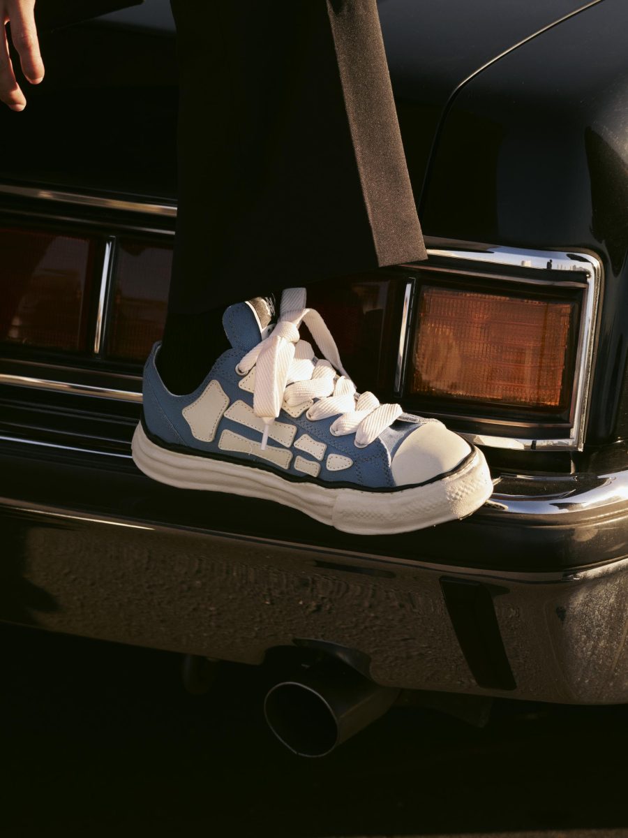 AMIRI & MAISON MIHARA YASUHIRO UNVEIL THE NEXT CHAPTER OF THEIR LIMITED-EDITION SNEAKER AMIRI & MAISON MIHARA YASUHIRO UNVEIL THE NEXT CHAPTER OF THEIR LIMITED-EDITION SNEAKER Vanity Teen 虚荣青年 Lifestyle & new faces magazine