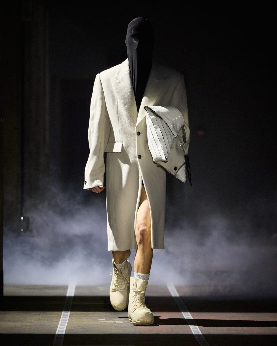 LGN Louis Gabriel Nouchi FW26 Collection - “ALIEN” LGN Louis Gabriel Nouchi FW26 Collection - “ALIEN” Vanity Teen 虚荣青年 Lifestyle & new faces magazine