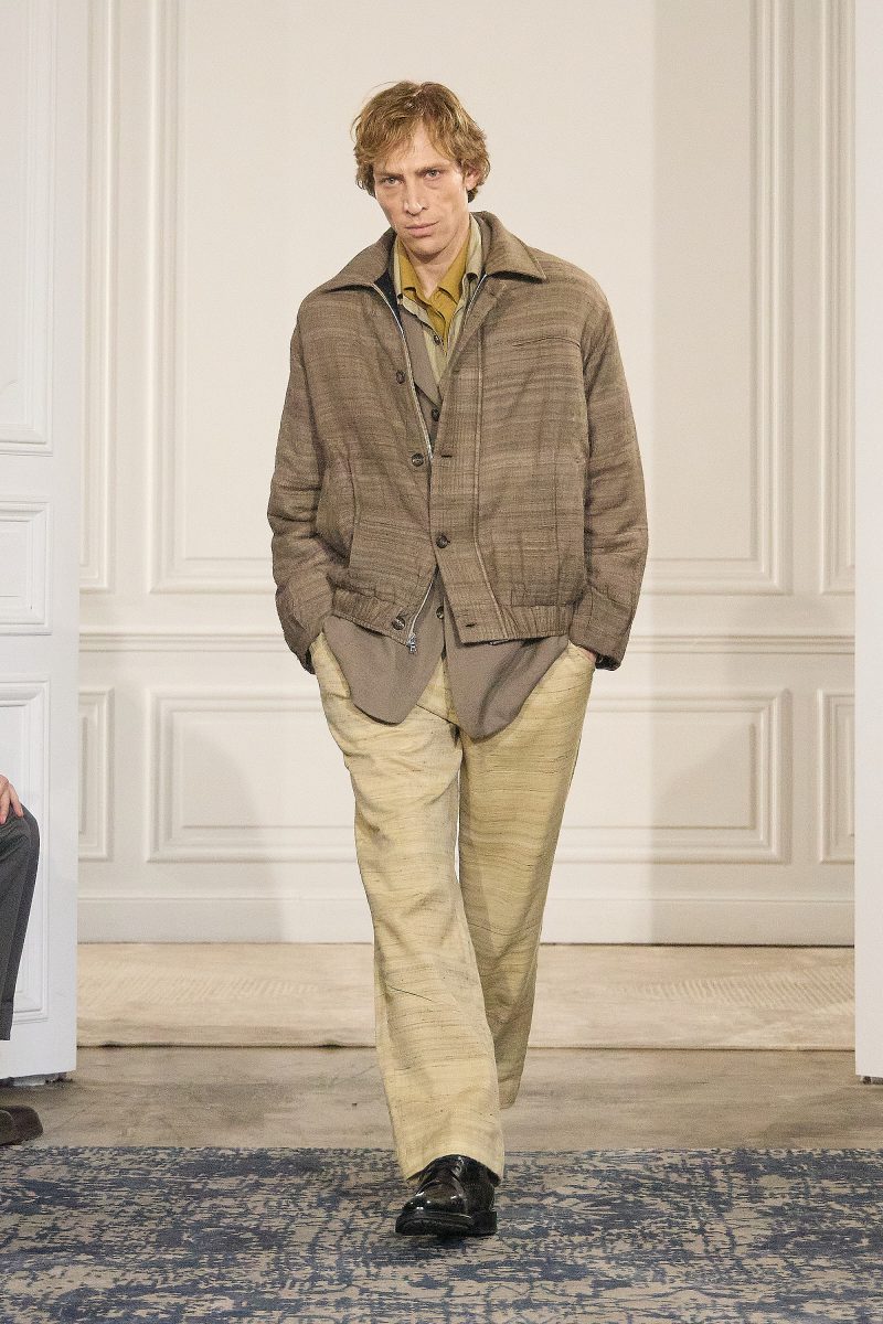 KARTIK RESEARCH PRESENTS FW26 COLLECTION AT PFW - “RAAG” KARTIK RESEARCH PRESENTS FW26 COLLECTION AT PFW - “RAAG” Vanity Teen 虚荣青年 Lifestyle & new faces magazine