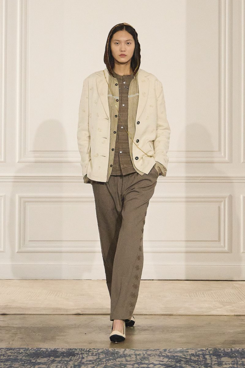 KARTIK RESEARCH PRESENTS FW26 COLLECTION AT PFW - “RAAG” KARTIK RESEARCH PRESENTS FW26 COLLECTION AT PFW - “RAAG” Vanity Teen 虚荣青年 Lifestyle & new faces magazine