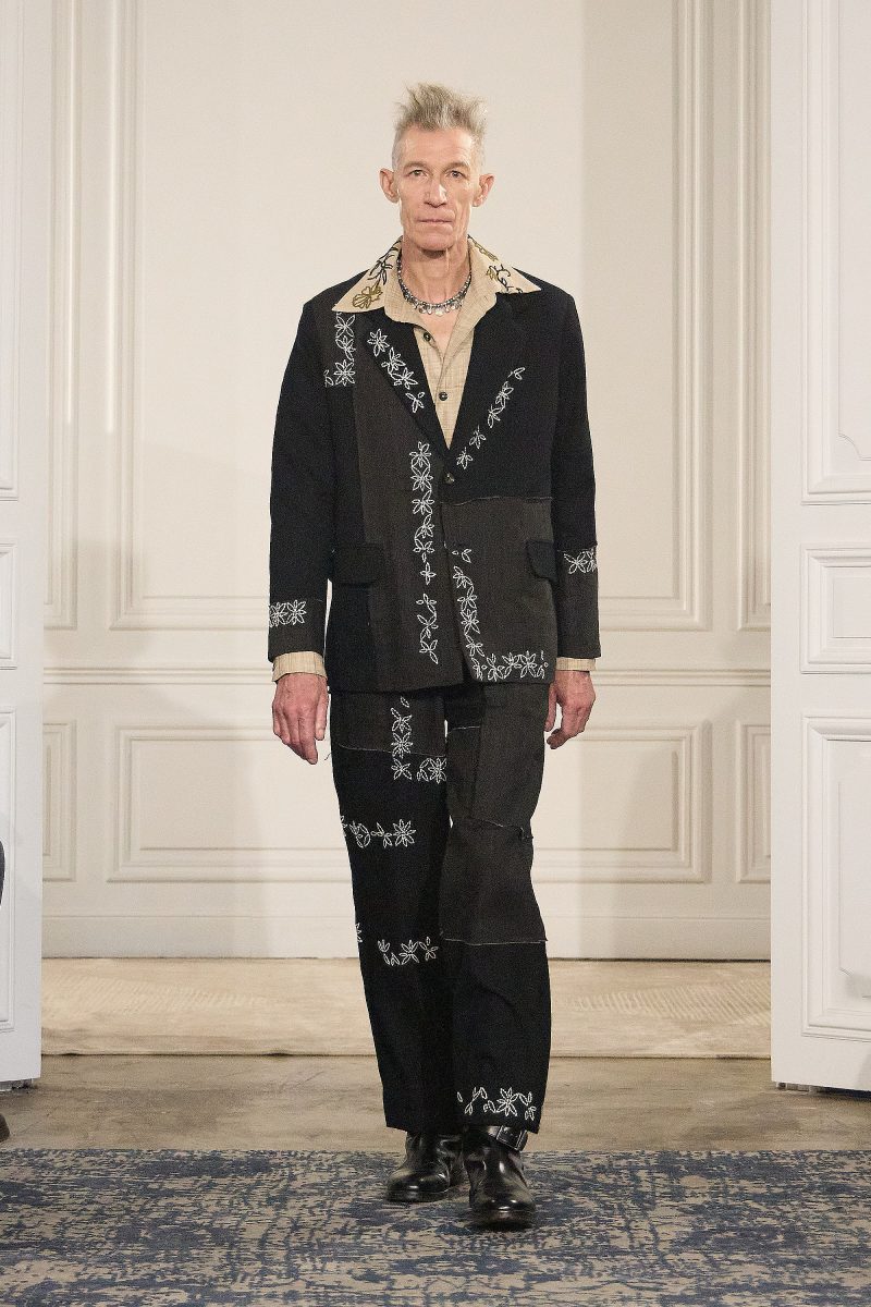 KARTIK RESEARCH PRESENTS FW26 COLLECTION AT PFW - “RAAG” KARTIK RESEARCH PRESENTS FW26 COLLECTION AT PFW - “RAAG” Vanity Teen 虚荣青年 Lifestyle & new faces magazine