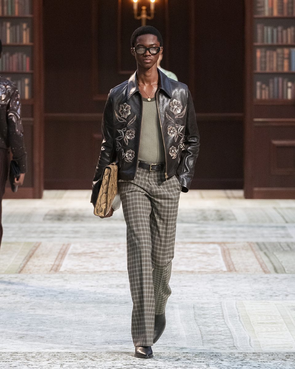 AMIRI AUTUMN-WINTER 2026 MENS AND WOMENSWEAR AMIRI AUTUMN-WINTER 2026 MENS AND WOMENSWEAR Vanity Teen 虚荣青年 Lifestyle & new faces magazine