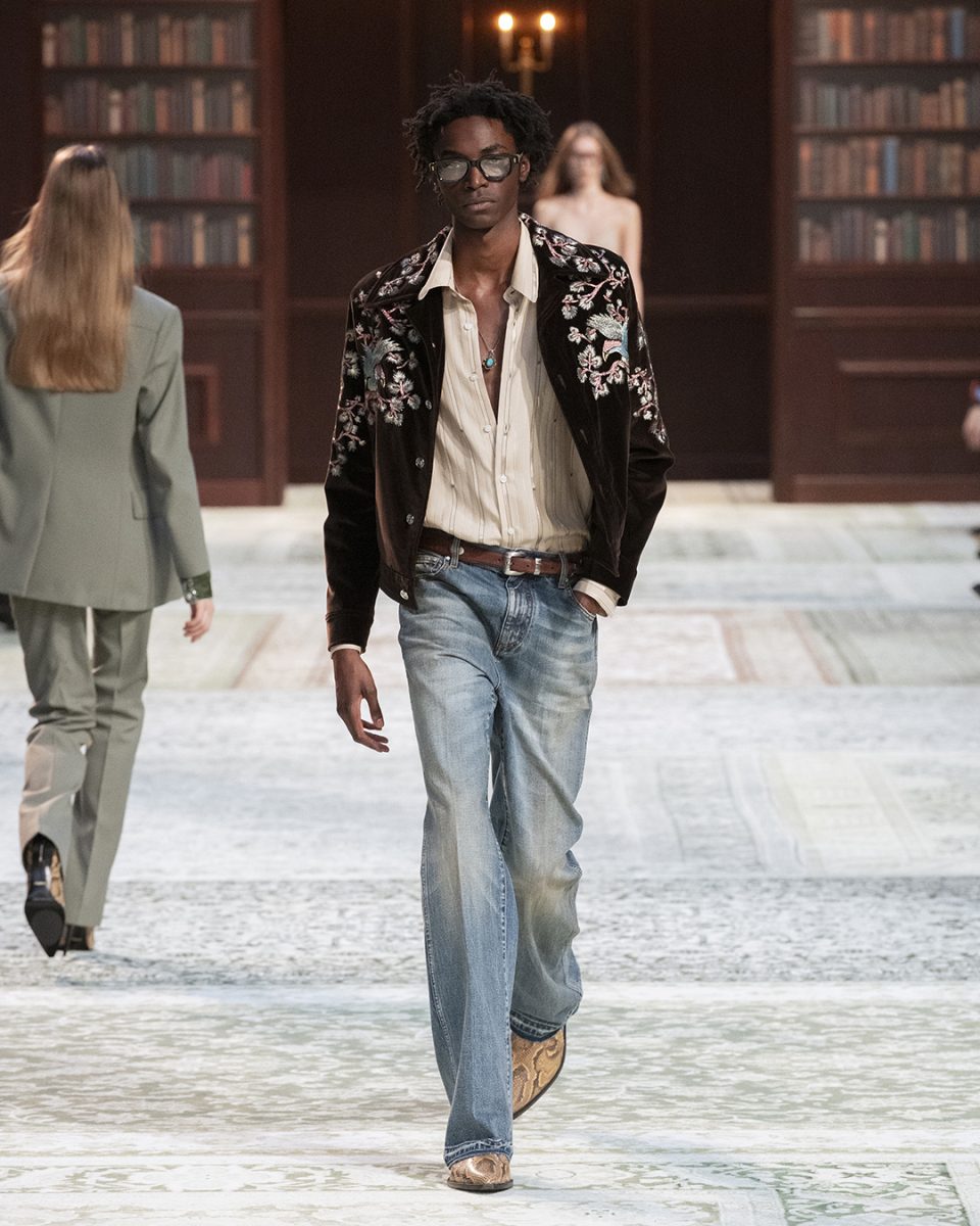 AMIRI AUTUMN-WINTER 2026 MENS AND WOMENSWEAR AMIRI AUTUMN-WINTER 2026 MENS AND WOMENSWEAR Vanity Teen 虚荣青年 Lifestyle & new faces magazine