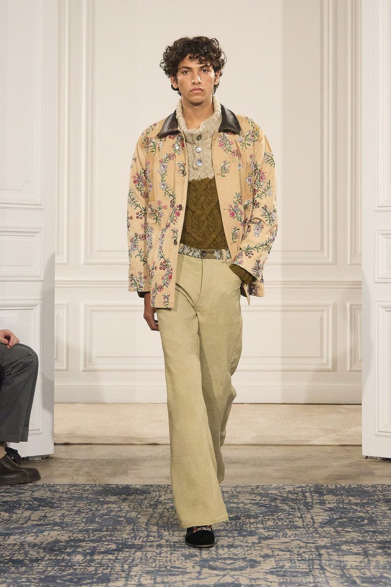 KARTIK RESEARCH PRESENTS FW26 COLLECTION AT PFW - “RAAG” KARTIK RESEARCH PRESENTS FW26 COLLECTION AT PFW - “RAAG” Vanity Teen 虚荣青年 Lifestyle & new faces magazine