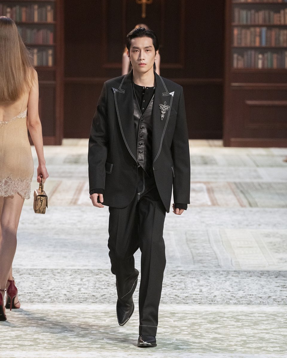 AMIRI AUTUMN-WINTER 2026 MENS AND WOMENSWEAR AMIRI AUTUMN-WINTER 2026 MENS AND WOMENSWEAR Vanity Teen 虚荣青年 Lifestyle & new faces magazine