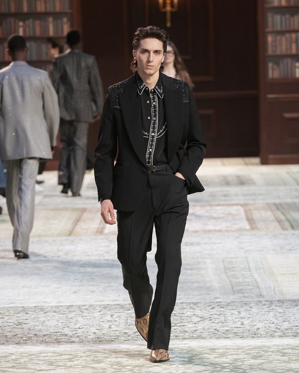 AMIRI AUTUMN-WINTER 2026 MENS AND WOMENSWEAR AMIRI AUTUMN-WINTER 2026 MENS AND WOMENSWEAR Vanity Teen 虚荣青年 Lifestyle & new faces magazine