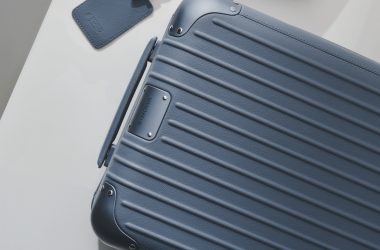 RIMOWA opens the new year with a soft powder blue hue across its Distinct, Original, Twist & Personal ranges RIMOWA opens the new year with a soft powder blue hue across its Distinct, Original, Twist & Personal ranges Vanity Teen 虚荣青年 Lifestyle & new faces magazine