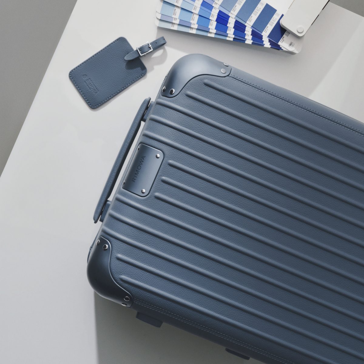 RIMOWA opens the new year with a soft powder blue hue across its Distinct, Original, Twist & Personal ranges RIMOWA opens the new year with a soft powder blue hue across its Distinct, Original, Twist & Personal ranges Vanity Teen 虚荣青年 Lifestyle & new faces magazine
