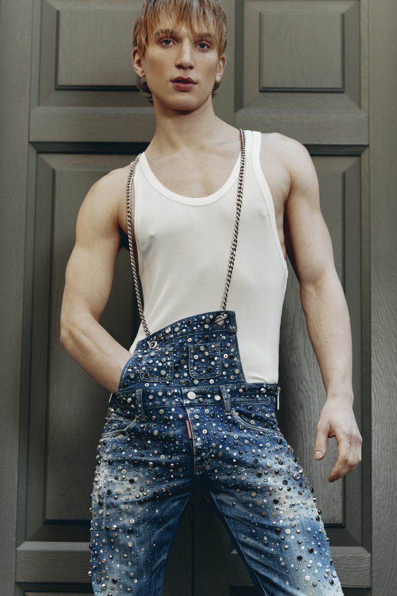 ANATOMY OF CONTROL ANATOMY OF CONTROL Vanity Teen 虚荣青年 Lifestyle & new faces magazine