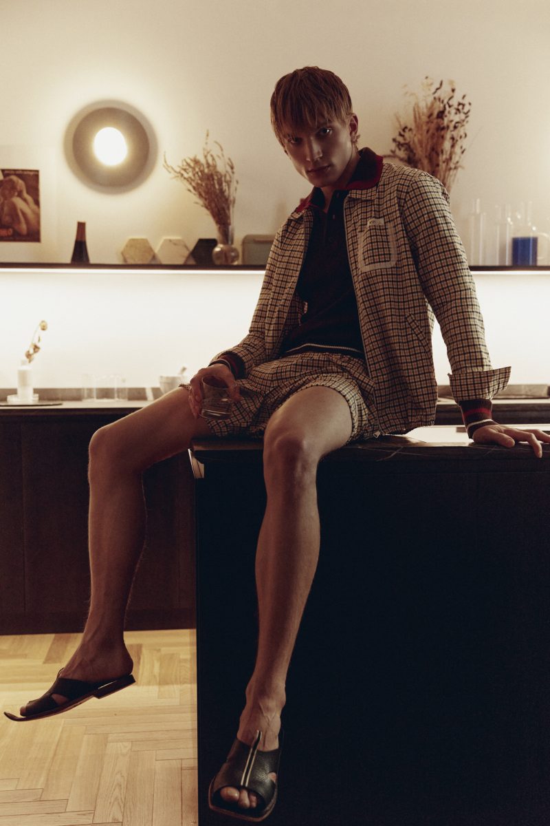 ANATOMY OF CONTROL ANATOMY OF CONTROL Vanity Teen 虚荣青年 Lifestyle & new faces magazine