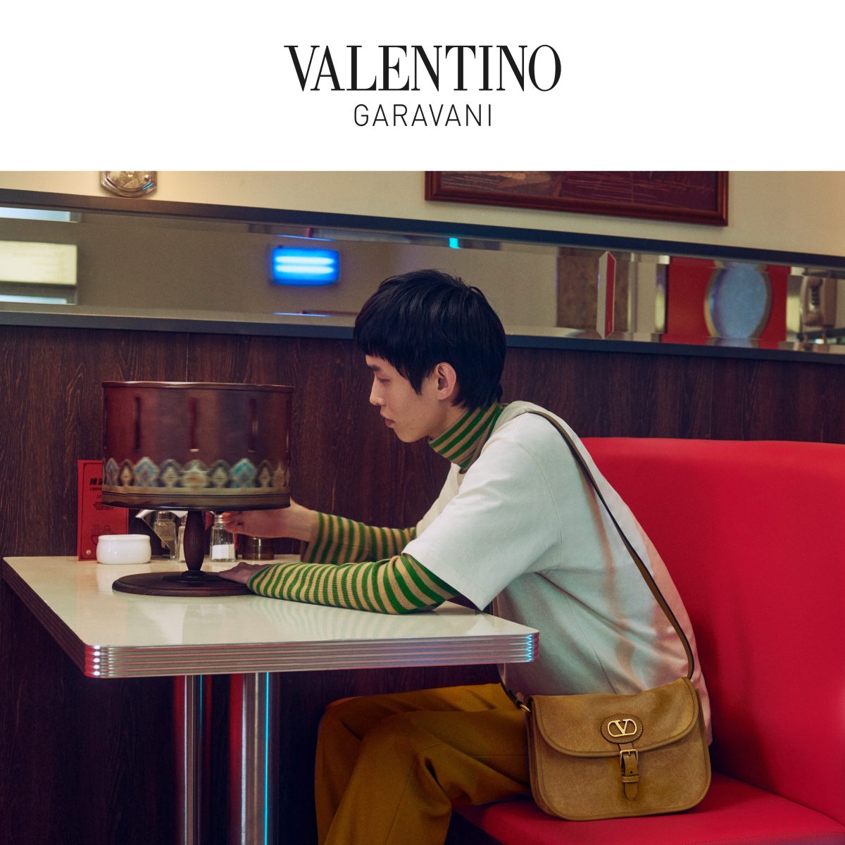 MAISON VALENTINO FOR CHINESE NEW YEAR 2026 Vanity Teen 虚荣青年 Lifestyle & new faces magazine MAISON VALENTINO FOR CHINESE NEW YEAR 2026 MAISON VALENTINO FOR CHINESE NEW YEAR 2026 Vanity Teen 虚荣青年 Lifestyle & new faces magazine