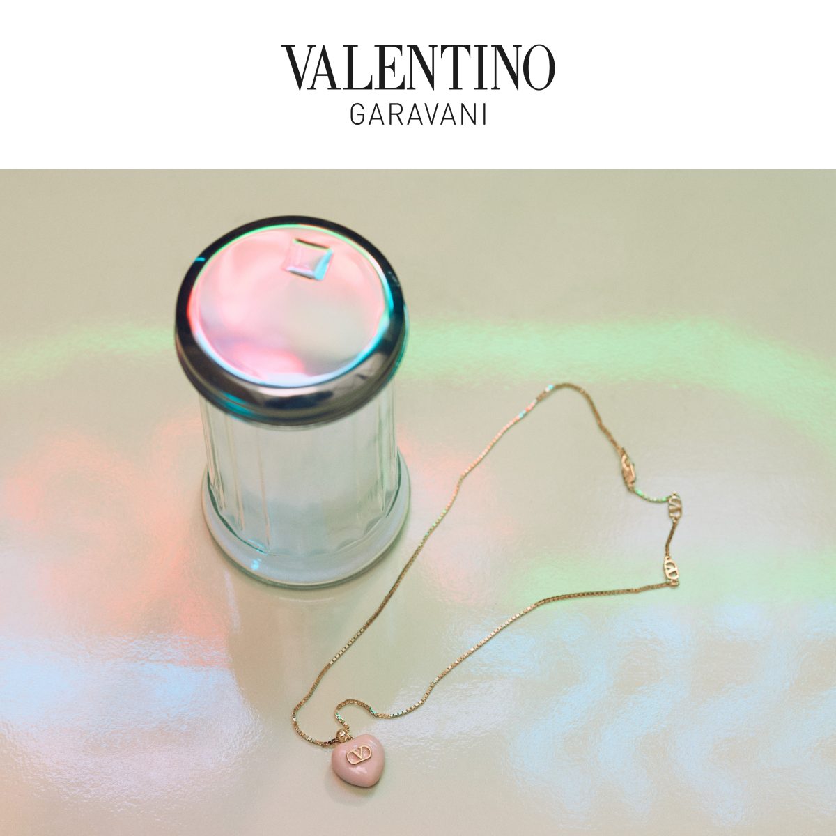 MAISON VALENTINO FOR CHINESE NEW YEAR 2026 Vanity Teen 虚荣青年 Lifestyle & new faces magazine MAISON VALENTINO FOR CHINESE NEW YEAR 2026 MAISON VALENTINO FOR CHINESE NEW YEAR 2026 Vanity Teen 虚荣青年 Lifestyle & new faces magazine