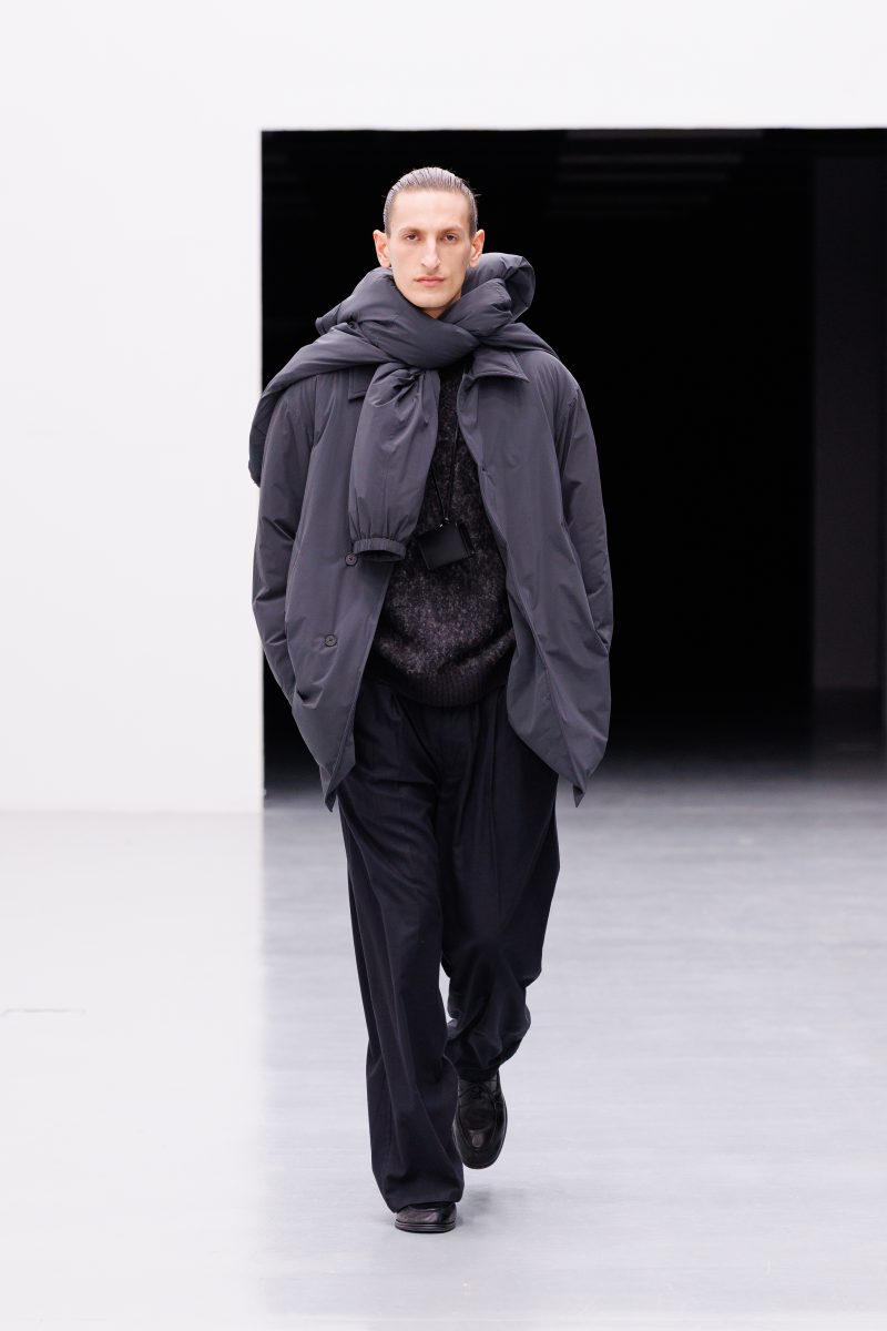 YOKE FW26 COLLECTION - BEYOND FORM YOKE FW26 COLLECTION - BEYOND FORM Vanity Teen 虚荣青年 Lifestyle & new faces magazine