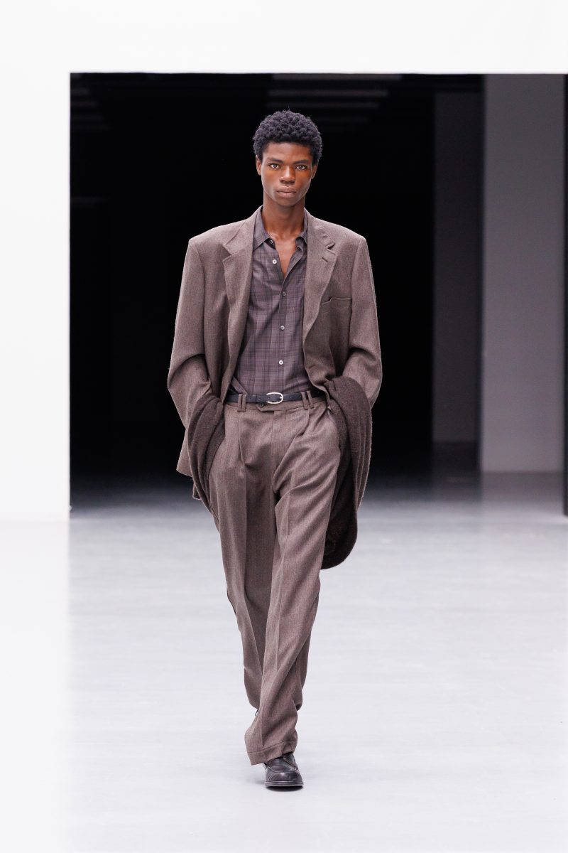 YOKE FW26 COLLECTION - BEYOND FORM YOKE FW26 COLLECTION - BEYOND FORM Vanity Teen 虚荣青年 Lifestyle & new faces magazine