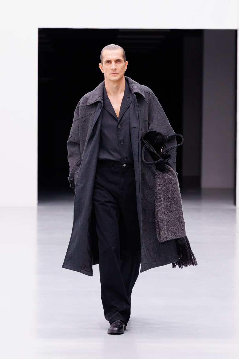 YOKE FW26 COLLECTION - BEYOND FORM YOKE FW26 COLLECTION - BEYOND FORM Vanity Teen 虚荣青年 Lifestyle & new faces magazine