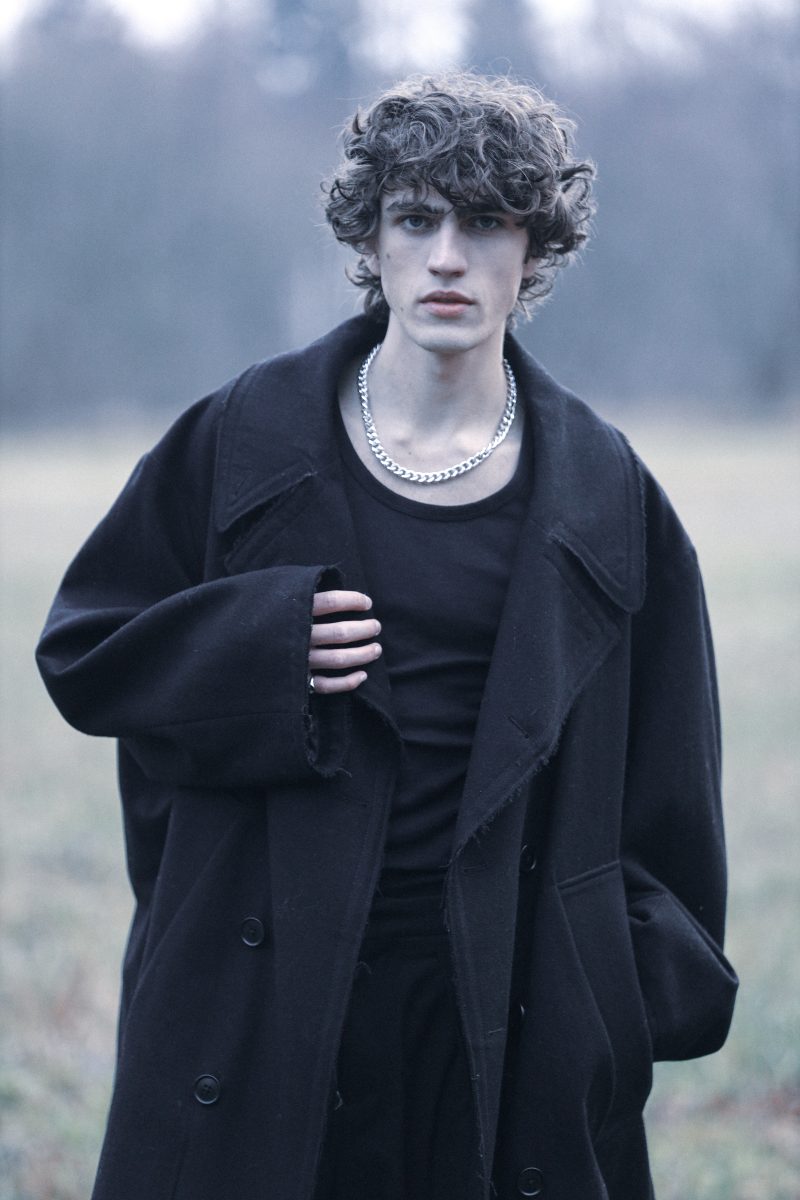 THE VOICE OF SILENCE THE VOICE OF SILENCE Vanity Teen 虚荣青年 Lifestyle & new faces magazine