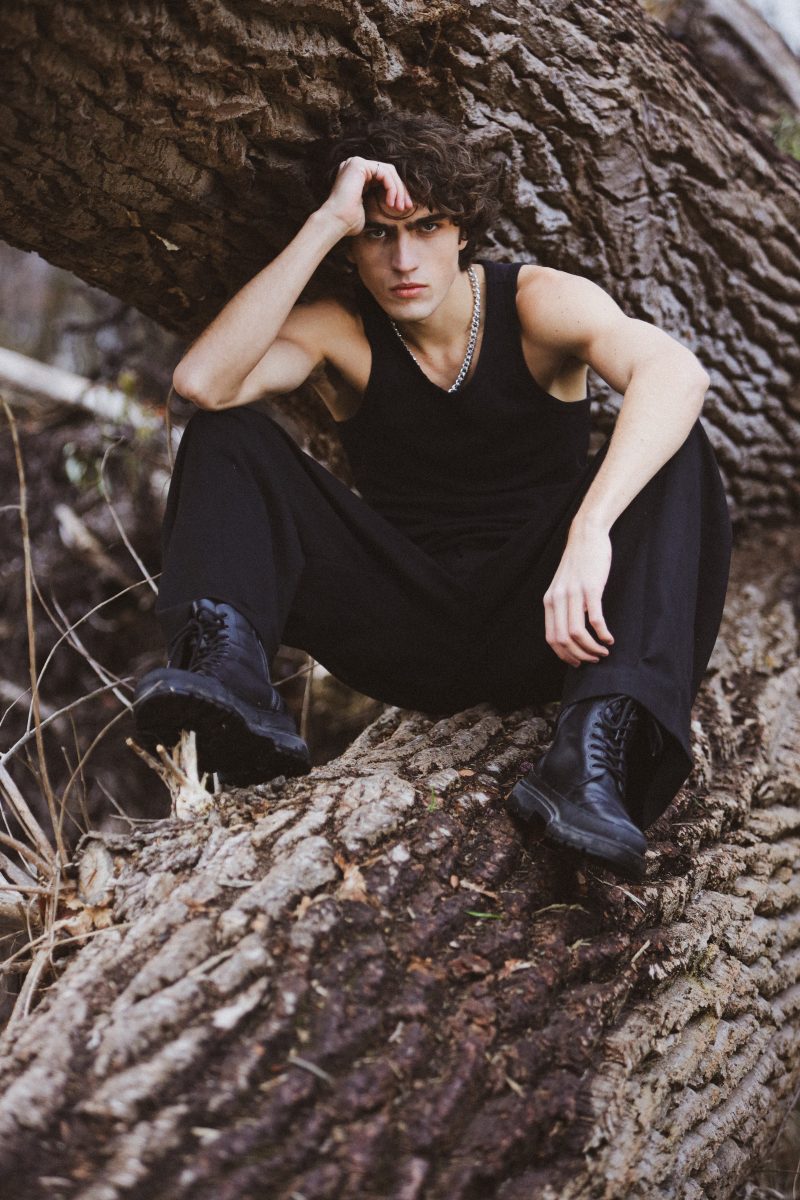 THE VOICE OF SILENCE THE VOICE OF SILENCE Vanity Teen 虚荣青年 Lifestyle & new faces magazine