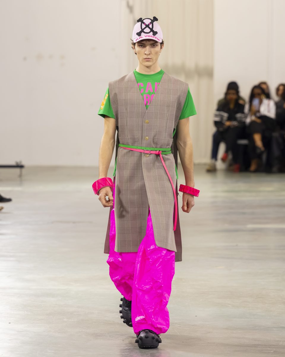 WALTER VAN BEIRENDONCK FW26 COLLECTION - SCARE the CROW / SCARECROW Vanity Teen 虚荣青年 Lifestyle & new faces magazine WALTER VAN BEIRENDONCK FW26 COLLECTION - SCARE the CROW / SCARECROW WALTER VAN BEIRENDONCK FW26 COLLECTION - SCARE the CROW / SCARECROW Vanity Teen 虚荣青年 Lifestyle & new faces magazine