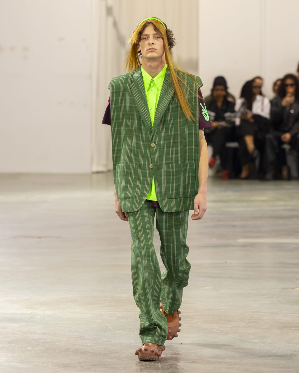 WALTER VAN BEIRENDONCK FW26 COLLECTION - SCARE the CROW / SCARECROW Vanity Teen 虚荣青年 Lifestyle & new faces magazine WALTER VAN BEIRENDONCK FW26 COLLECTION - SCARE the CROW / SCARECROW WALTER VAN BEIRENDONCK FW26 COLLECTION - SCARE the CROW / SCARECROW Vanity Teen 虚荣青年 Lifestyle & new faces magazine