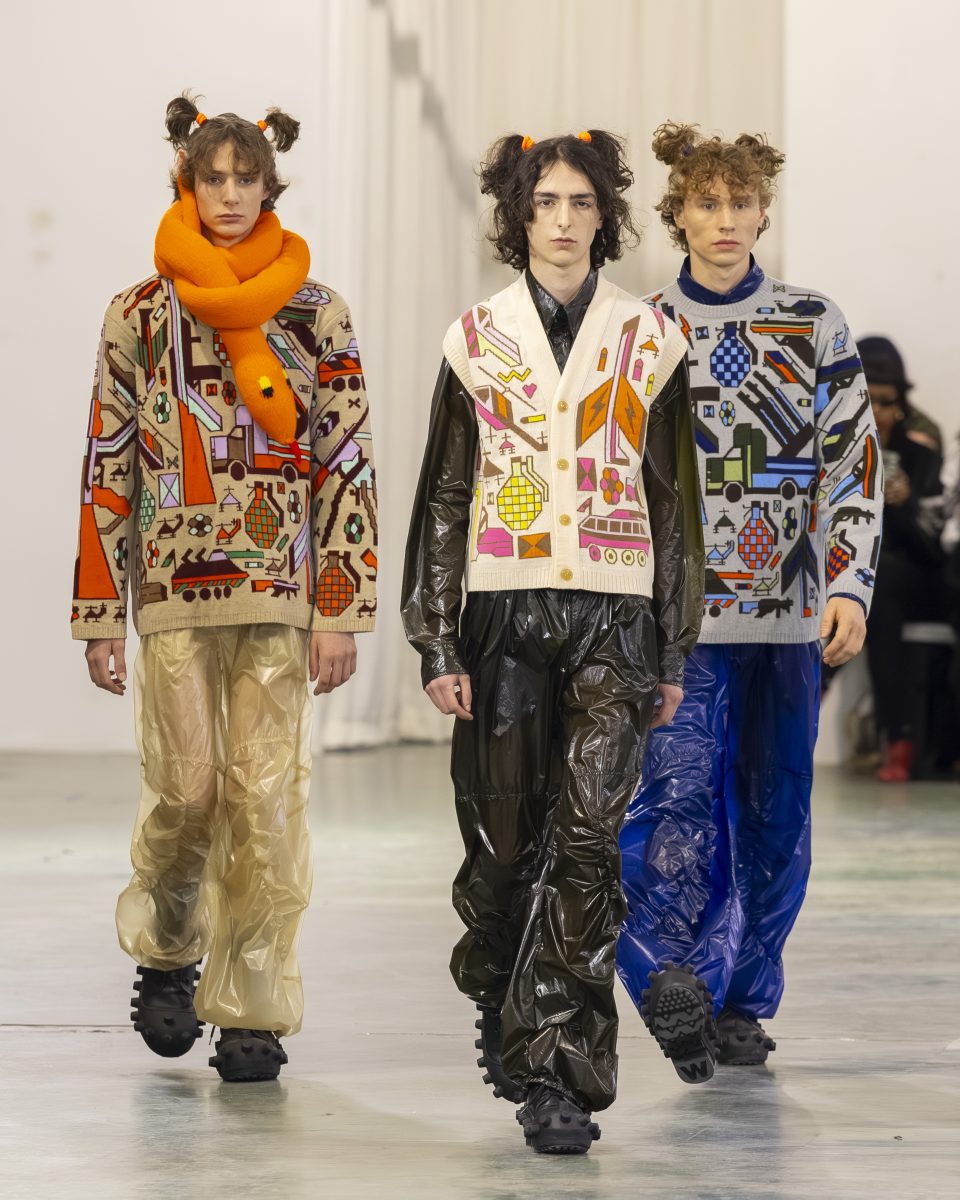 WALTER VAN BEIRENDONCK FW26 COLLECTION - SCARE the CROW / SCARECROW Vanity Teen 虚荣青年 Lifestyle & new faces magazine WALTER VAN BEIRENDONCK FW26 COLLECTION - SCARE the CROW / SCARECROW WALTER VAN BEIRENDONCK FW26 COLLECTION - SCARE the CROW / SCARECROW Vanity Teen 虚荣青年 Lifestyle & new faces magazine