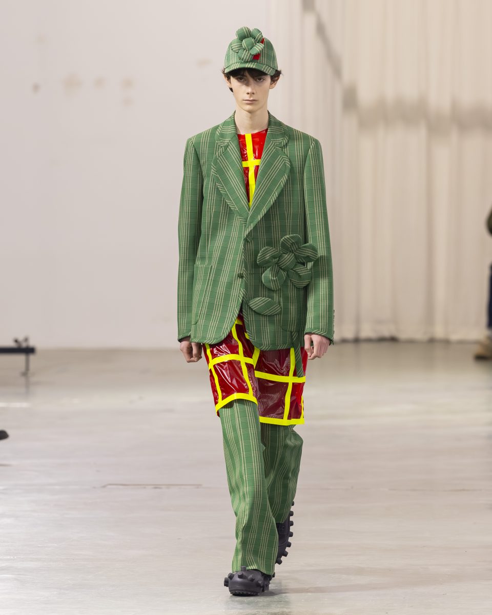 WALTER VAN BEIRENDONCK FW26 COLLECTION - SCARE the CROW / SCARECROW Vanity Teen 虚荣青年 Lifestyle & new faces magazine WALTER VAN BEIRENDONCK FW26 COLLECTION - SCARE the CROW / SCARECROW WALTER VAN BEIRENDONCK FW26 COLLECTION - SCARE the CROW / SCARECROW Vanity Teen 虚荣青年 Lifestyle & new faces magazine