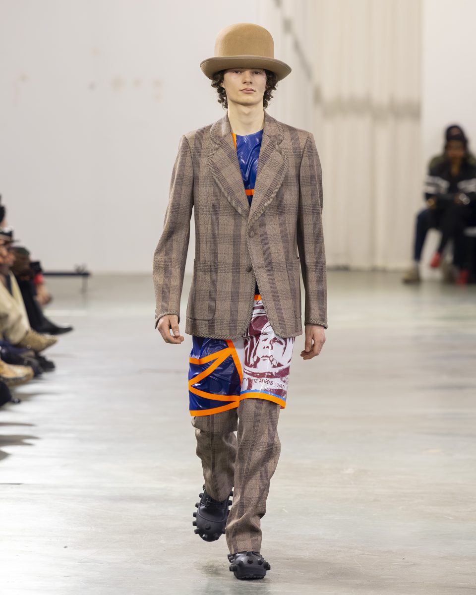 WALTER VAN BEIRENDONCK FW26 COLLECTION - SCARE the CROW / SCARECROW Vanity Teen 虚荣青年 Lifestyle & new faces magazine WALTER VAN BEIRENDONCK FW26 COLLECTION - SCARE the CROW / SCARECROW WALTER VAN BEIRENDONCK FW26 COLLECTION - SCARE the CROW / SCARECROW Vanity Teen 虚荣青年 Lifestyle & new faces magazine