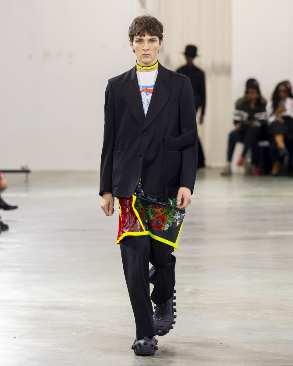 WALTER VAN BEIRENDONCK FW26 COLLECTION - SCARE the CROW / SCARECROW Vanity Teen 虚荣青年 Lifestyle & new faces magazine WALTER VAN BEIRENDONCK FW26 COLLECTION - SCARE the CROW / SCARECROW WALTER VAN BEIRENDONCK FW26 COLLECTION - SCARE the CROW / SCARECROW Vanity Teen 虚荣青年 Lifestyle & new faces magazine