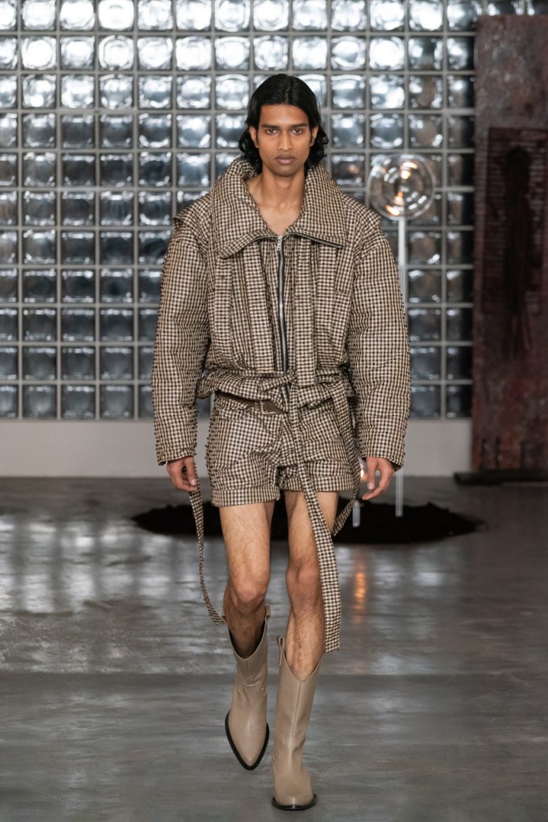 IN CONVERSATION WITH DOMENICO OREFICE: ''LUMEN'' IS SHEDDING LIGHT THROUGH INNOVATION IN FASHION Vanity Teen 虚荣青年 Lifestyle & new faces magazine IN CONVERSATION WITH DOMENICO OREFICE: ''LUMEN'' IS SHEDDING LIGHT THROUGH INNOVATION IN FASHION IN CONVERSATION WITH DOMENICO OREFICE: ''LUMEN'' IS SHEDDING LIGHT THROUGH INNOVATION IN FASHION Vanity Teen 虚荣青年 Lifestyle & new faces magazine