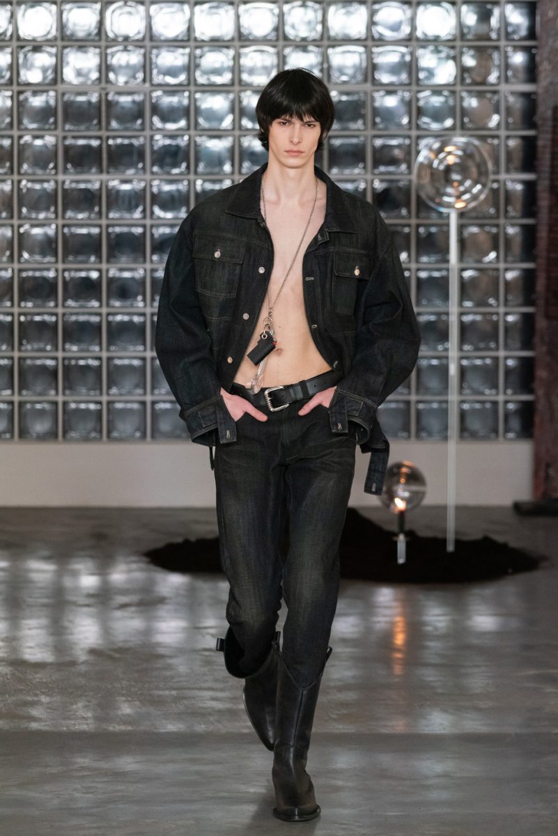 IN CONVERSATION WITH DOMENICO OREFICE: ''LUMEN'' IS SHEDDING LIGHT THROUGH INNOVATION IN FASHION Vanity Teen 虚荣青年 Lifestyle & new faces magazine IN CONVERSATION WITH DOMENICO OREFICE: ''LUMEN'' IS SHEDDING LIGHT THROUGH INNOVATION IN FASHION IN CONVERSATION WITH DOMENICO OREFICE: ''LUMEN'' IS SHEDDING LIGHT THROUGH INNOVATION IN FASHION Vanity Teen 虚荣青年 Lifestyle & new faces magazine