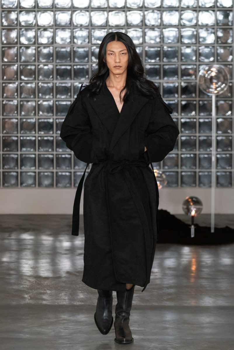 IN CONVERSATION WITH DOMENICO OREFICE: ''LUMEN'' IS SHEDDING LIGHT THROUGH INNOVATION IN FASHION Vanity Teen 虚荣青年 Lifestyle & new faces magazine IN CONVERSATION WITH DOMENICO OREFICE: ''LUMEN'' IS SHEDDING LIGHT THROUGH INNOVATION IN FASHION IN CONVERSATION WITH DOMENICO OREFICE: ''LUMEN'' IS SHEDDING LIGHT THROUGH INNOVATION IN FASHION Vanity Teen 虚荣青年 Lifestyle & new faces magazine