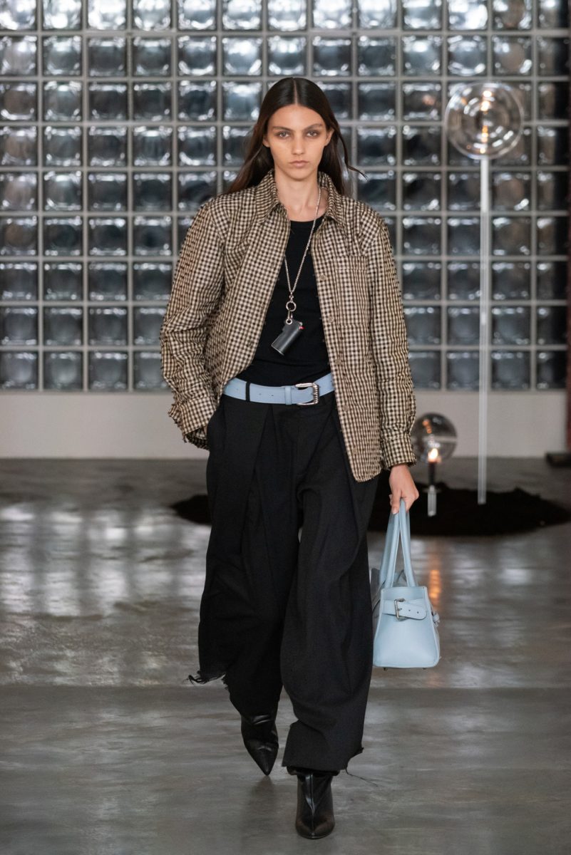 IN CONVERSATION WITH DOMENICO OREFICE: ''LUMEN'' IS SHEDDING LIGHT THROUGH INNOVATION IN FASHION Vanity Teen 虚荣青年 Lifestyle & new faces magazine IN CONVERSATION WITH DOMENICO OREFICE: ''LUMEN'' IS SHEDDING LIGHT THROUGH INNOVATION IN FASHION IN CONVERSATION WITH DOMENICO OREFICE: ''LUMEN'' IS SHEDDING LIGHT THROUGH INNOVATION IN FASHION Vanity Teen 虚荣青年 Lifestyle & new faces magazine