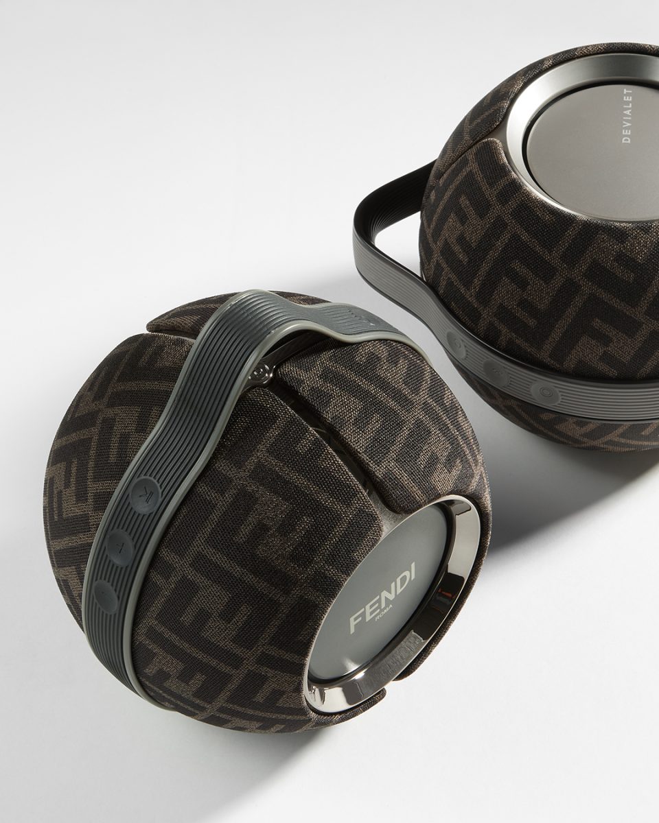 Fendi x Devialet Mania Black & Grey: A renewed fusion at the intersection of luxury and high technology Fendi x Devialet Mania Black & Grey: A renewed fusion at the intersection of luxury and high technology Vanity Teen 虚荣青年 Lifestyle & new faces magazine