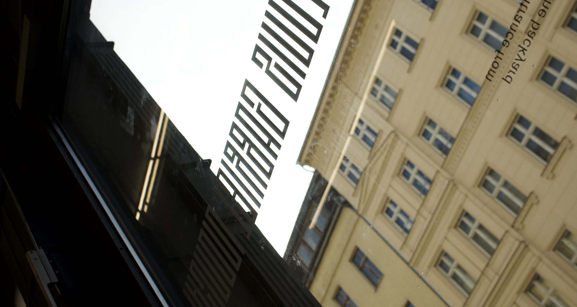 LGN Takes Over Berlin: SS26 Pop-Up “DO ANDROIDS DREAM OF WET DESIRES?” LGN Takes Over Berlin: SS26 Pop-Up “DO ANDROIDS DREAM OF WET DESIRES?” Vanity Teen 虚荣青年 Lifestyle & new faces magazine