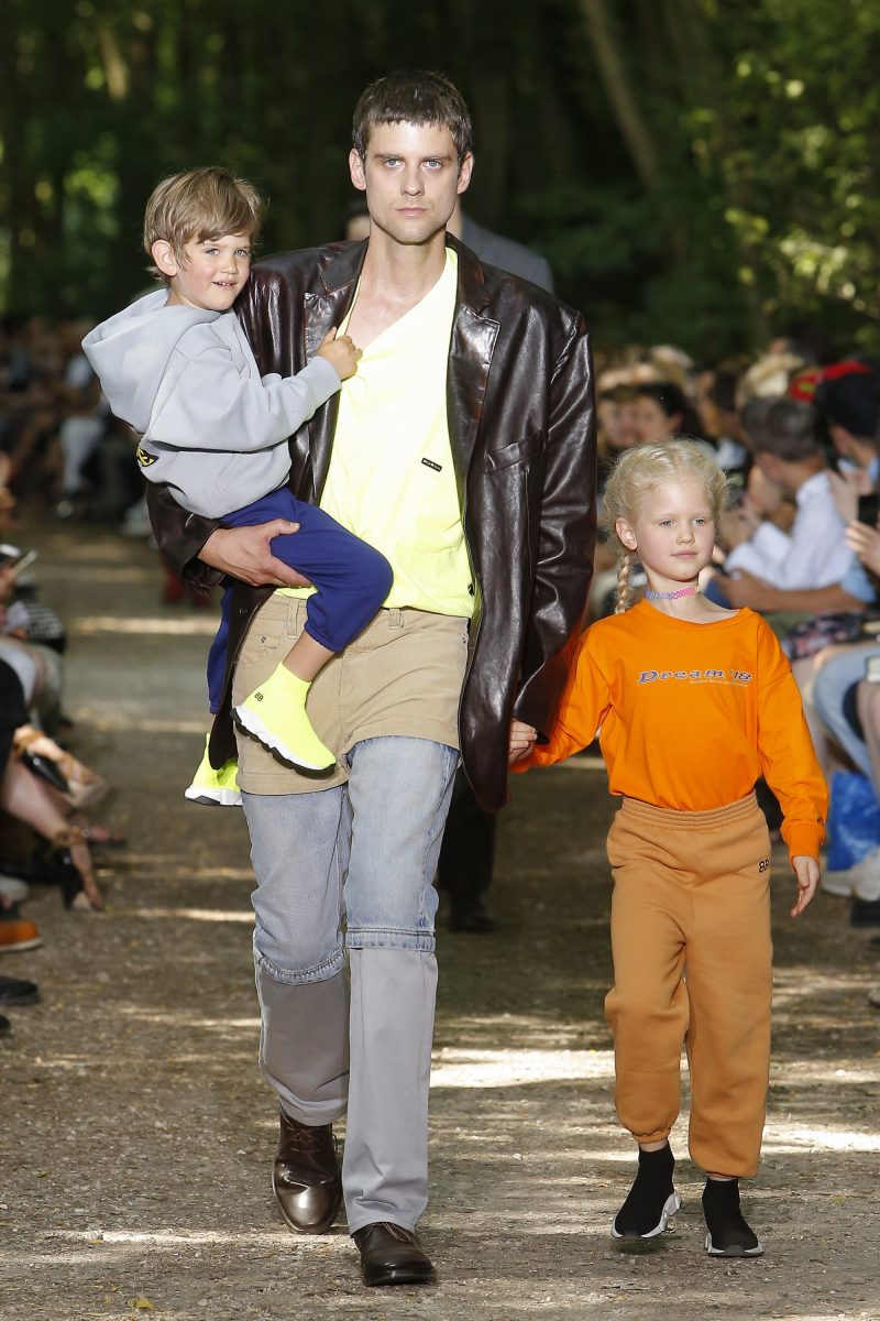 Menswear That Changed the Game (1996–2026) Menswear That Changed the Game (1996–2026) Vanity Teen 虚荣青年 Lifestyle & new faces magazine