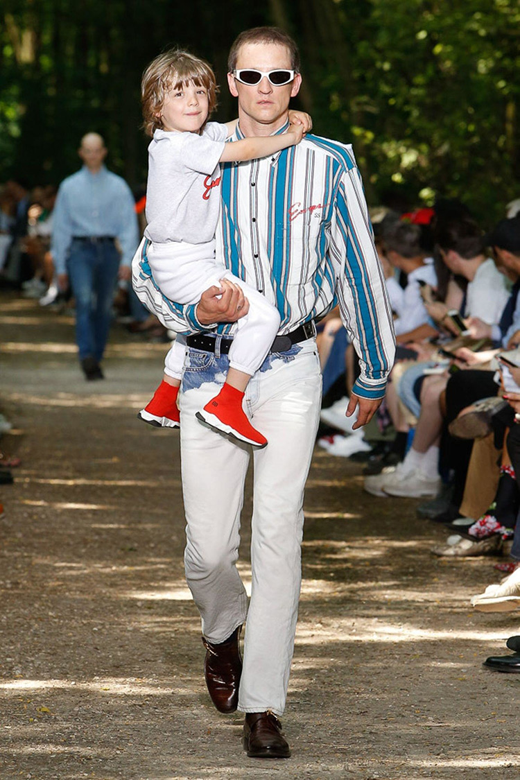 Menswear That Changed the Game (1996–2026) Menswear That Changed the Game (1996–2026) Vanity Teen 虚荣青年 Lifestyle & new faces magazine