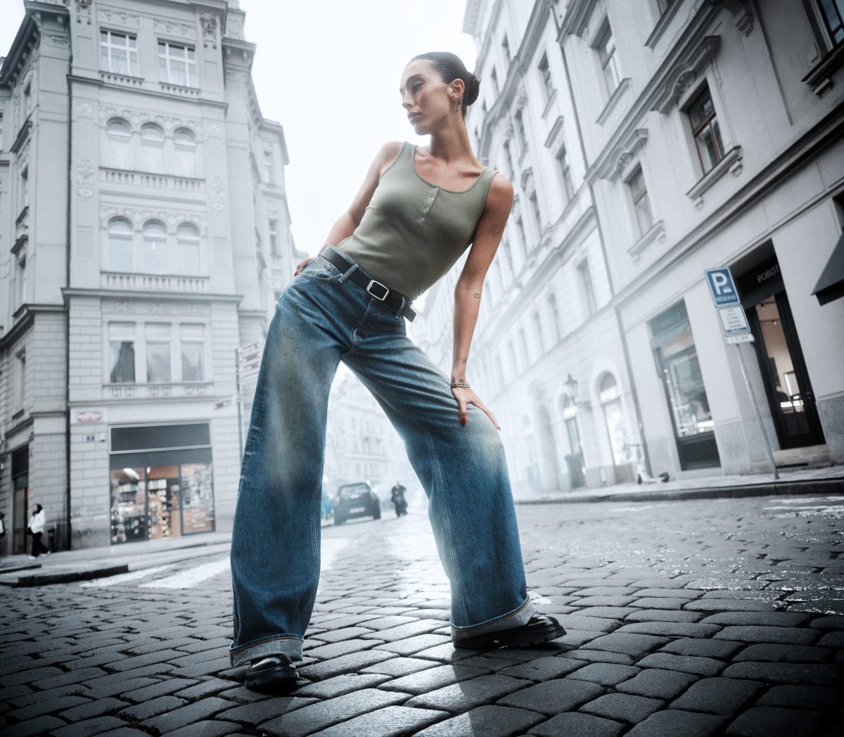 G-STAR Goes Back to the Classics G-STAR Goes Back to the Classics Vanity Teen 虚荣青年 Lifestyle & new faces magazine