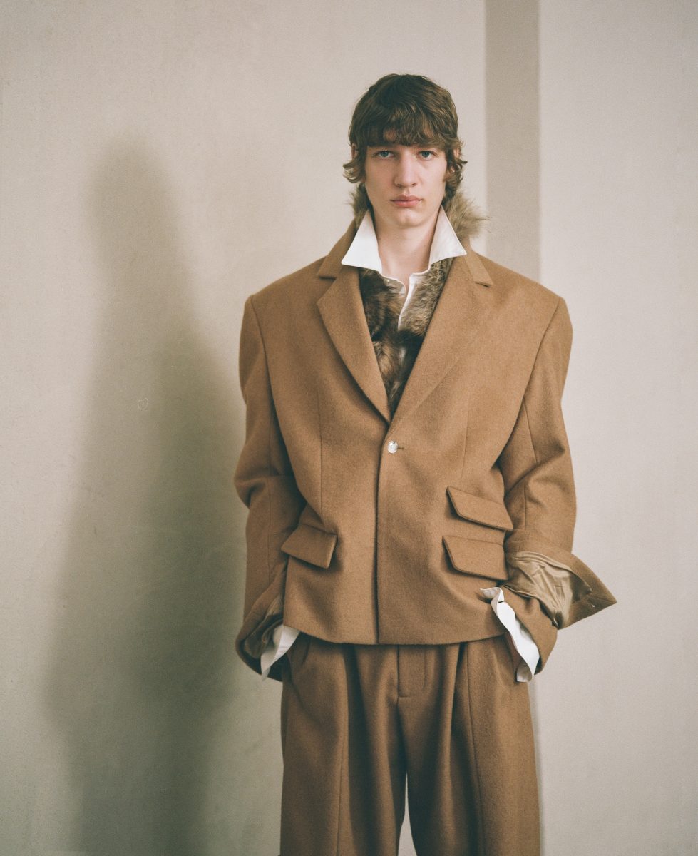 The Quiet Force of The Hustler: GAL NELL DAHAN FW26 Vanity Teen 虚荣青年 Lifestyle & new faces magazine The Quiet Force of The Hustler: GAL NELL DAHAN FW26 The Quiet Force of The Hustler: GAL NELL DAHAN FW26 Vanity Teen 虚荣青年 Lifestyle & new faces magazine