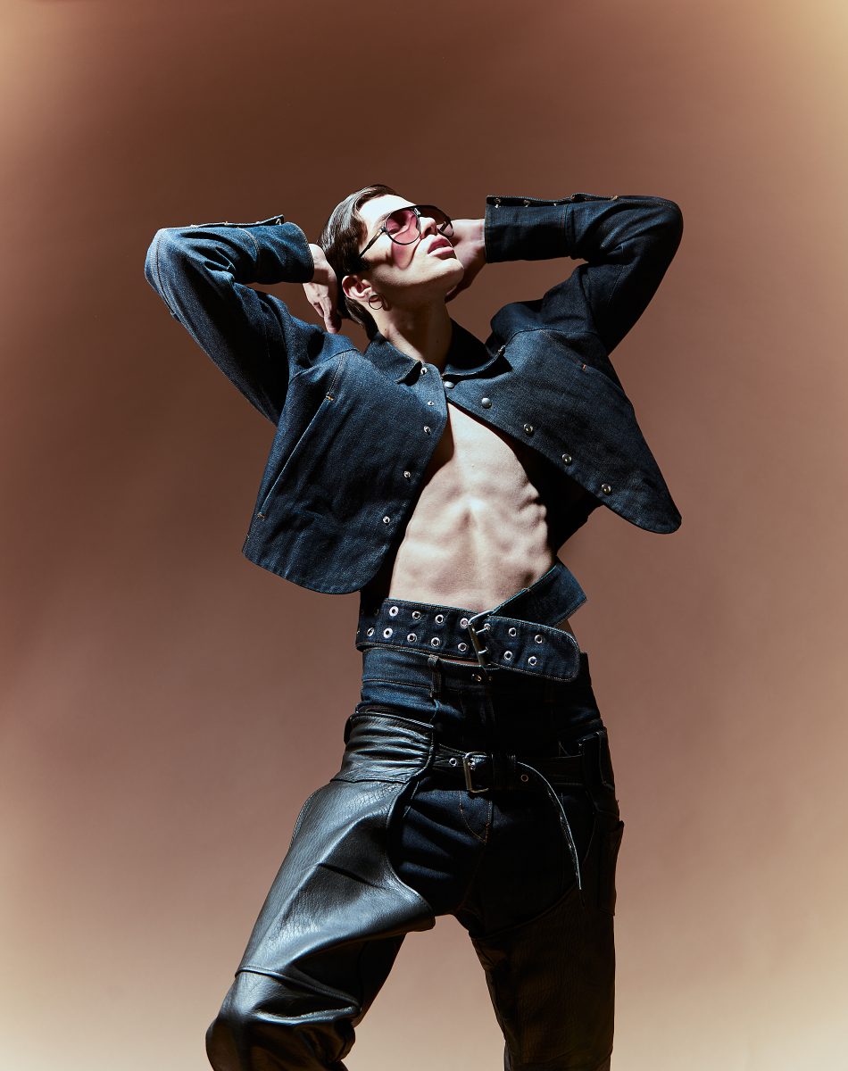 Love, But Make It Unruly Vanity Teen 虚荣青年 Lifestyle & new faces magazine Love, But Make It Unruly Love, But Make It Unruly Vanity Teen 虚荣青年 Lifestyle & new faces magazine