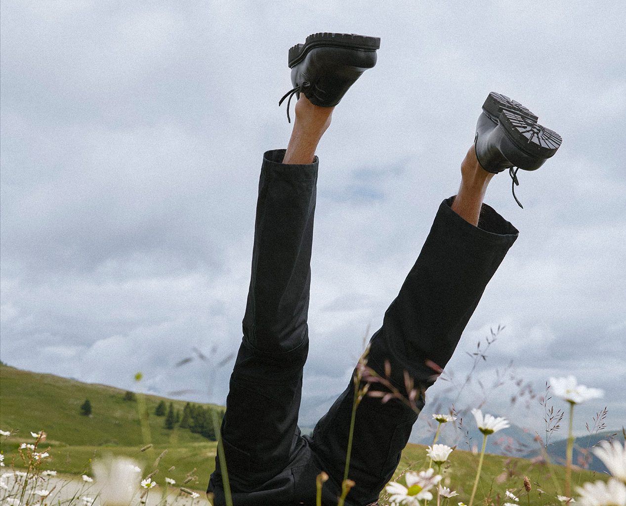 Grounded: Montà and the New Language of Alpine Design Grounded: Montà and the New Language of Alpine Design Vanity Teen 虚荣青年 Lifestyle & new faces magazine