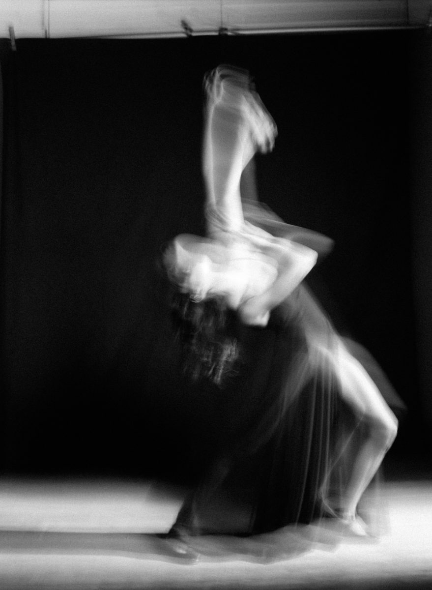 In Bloom: Kaia Gerber and Repetto Reimagine the Language of Movement In Bloom: Kaia Gerber and Repetto Reimagine the Language of Movement Vanity Teen 虚荣青年 Lifestyle & new faces magazine