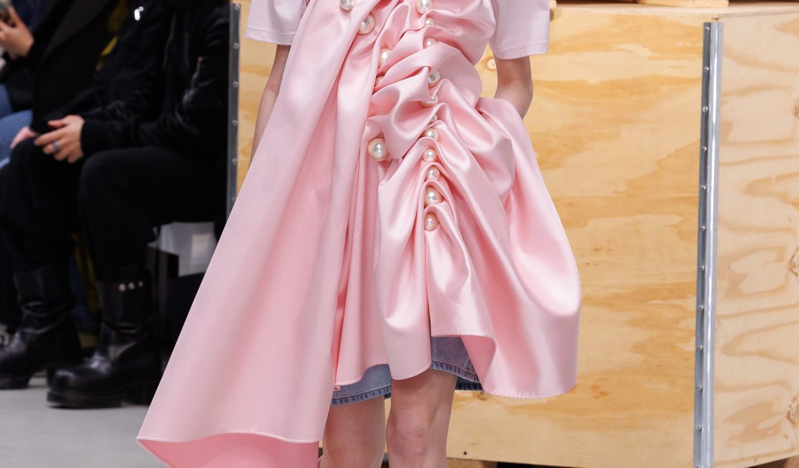 On Our Radar: KIMHĒKIM’s Ten-Year Dissolution On Our Radar: KIMHĒKIM’s Ten-Year Dissolution Vanity Teen 虚荣青年 Lifestyle & new faces magazine